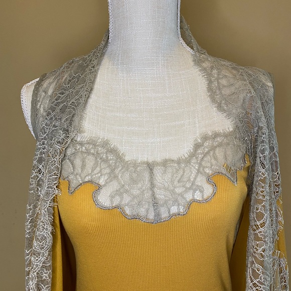 BCBG MaxAzria Runway Silk Lace Wrap Dress - Picture 9 of 15